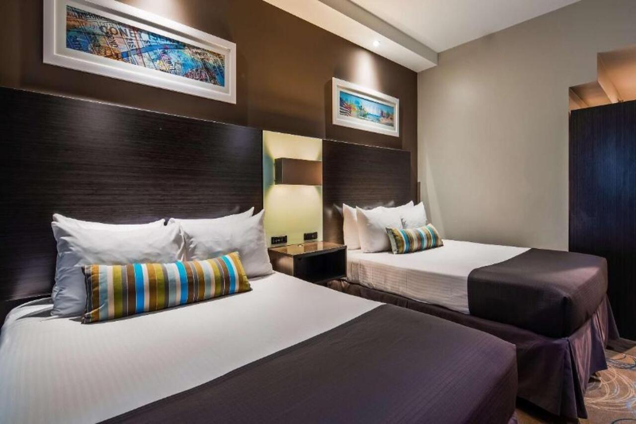 Best Western Plus Brooklyn Bay Hotel Ню Йорк Екстериор снимка
