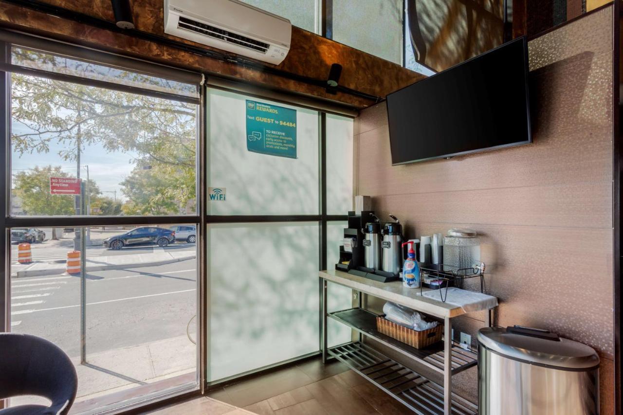 Best Western Plus Brooklyn Bay Hotel Ню Йорк Екстериор снимка