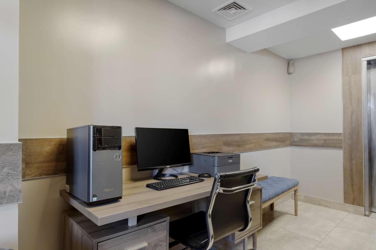 Best Western Plus Brooklyn Bay Hotel Ню Йорк Екстериор снимка