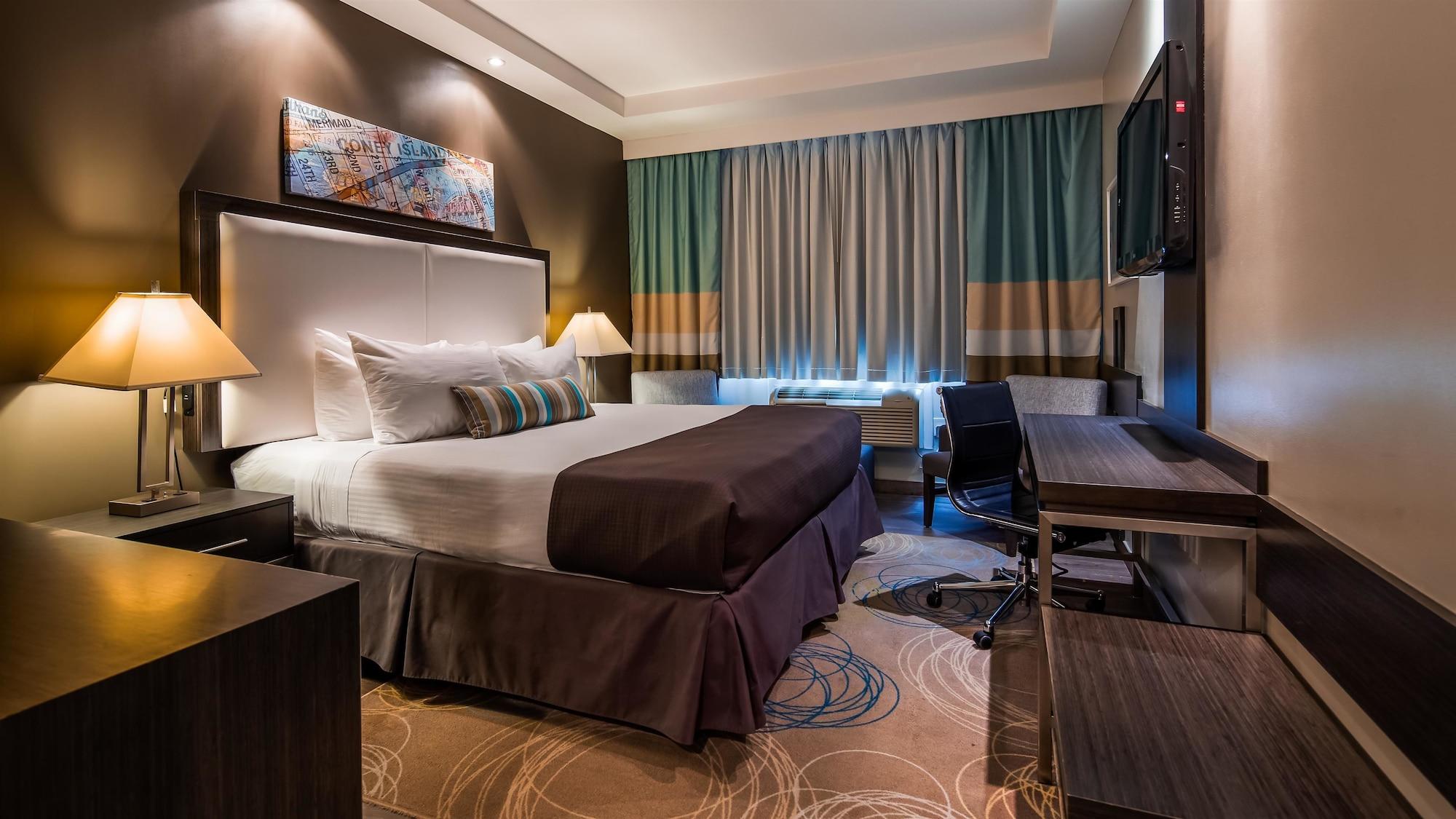 Best Western Plus Brooklyn Bay Hotel Ню Йорк Екстериор снимка