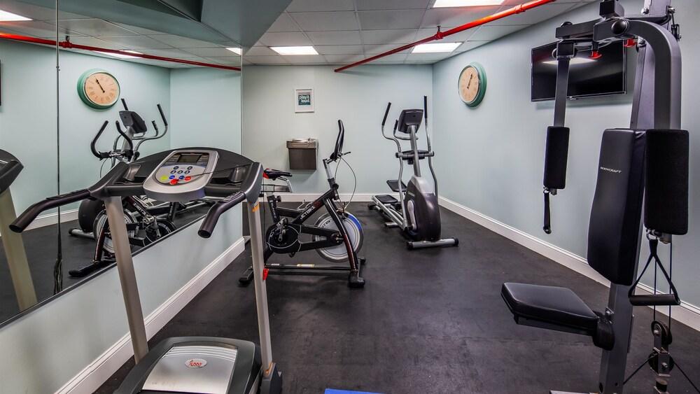Best Western Plus Brooklyn Bay Hotel Ню Йорк Екстериор снимка